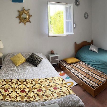 ノワイェ・シュル・シェール Les Petites Mirabelles Bed & Breakfast エクステリア 写真
